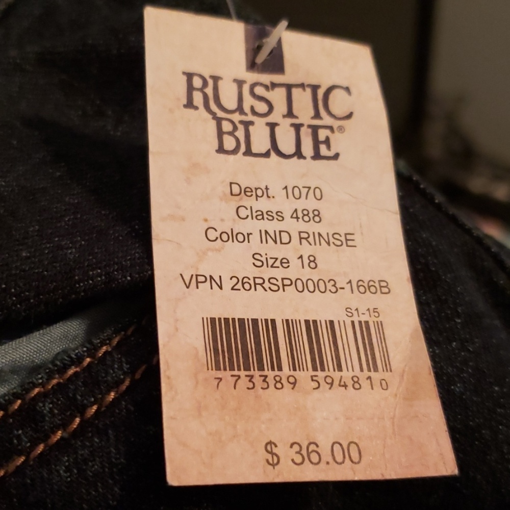 Rustic Blue jeans - Picture 6 of 7